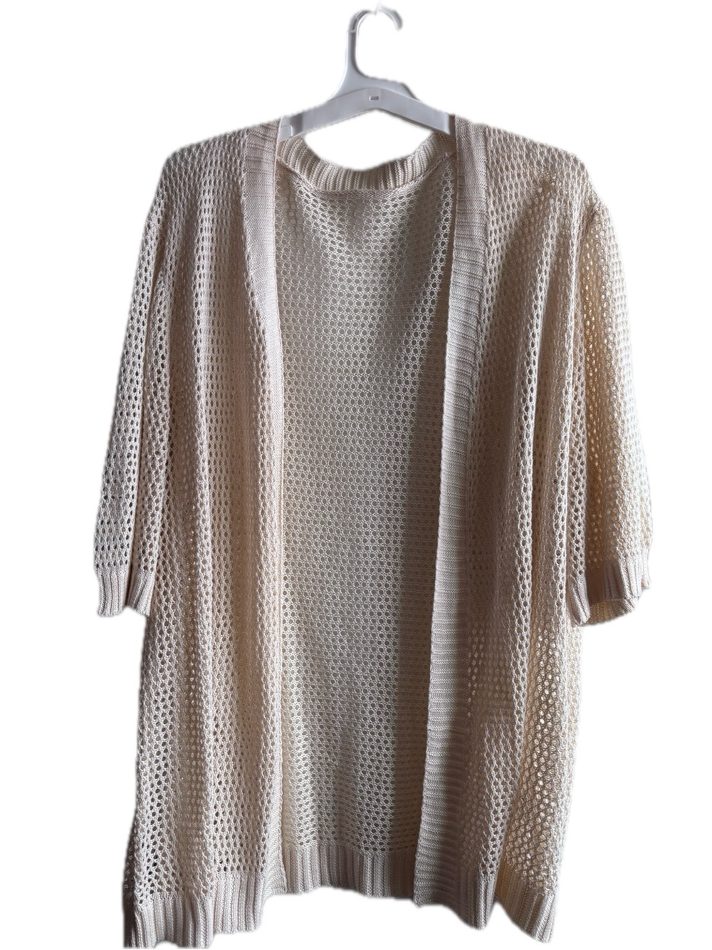 Cream Opnneed dokeuuh Cardigan Sweater